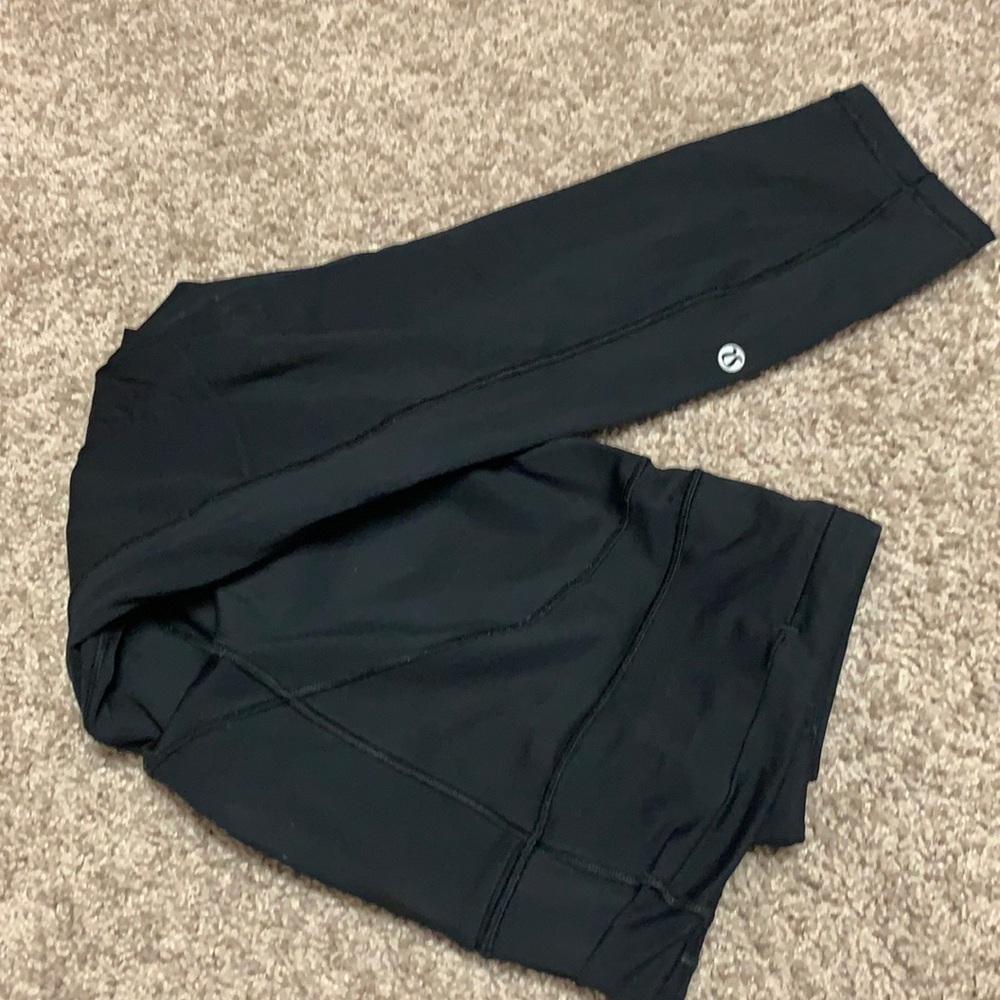 Lululemon yoga pants
